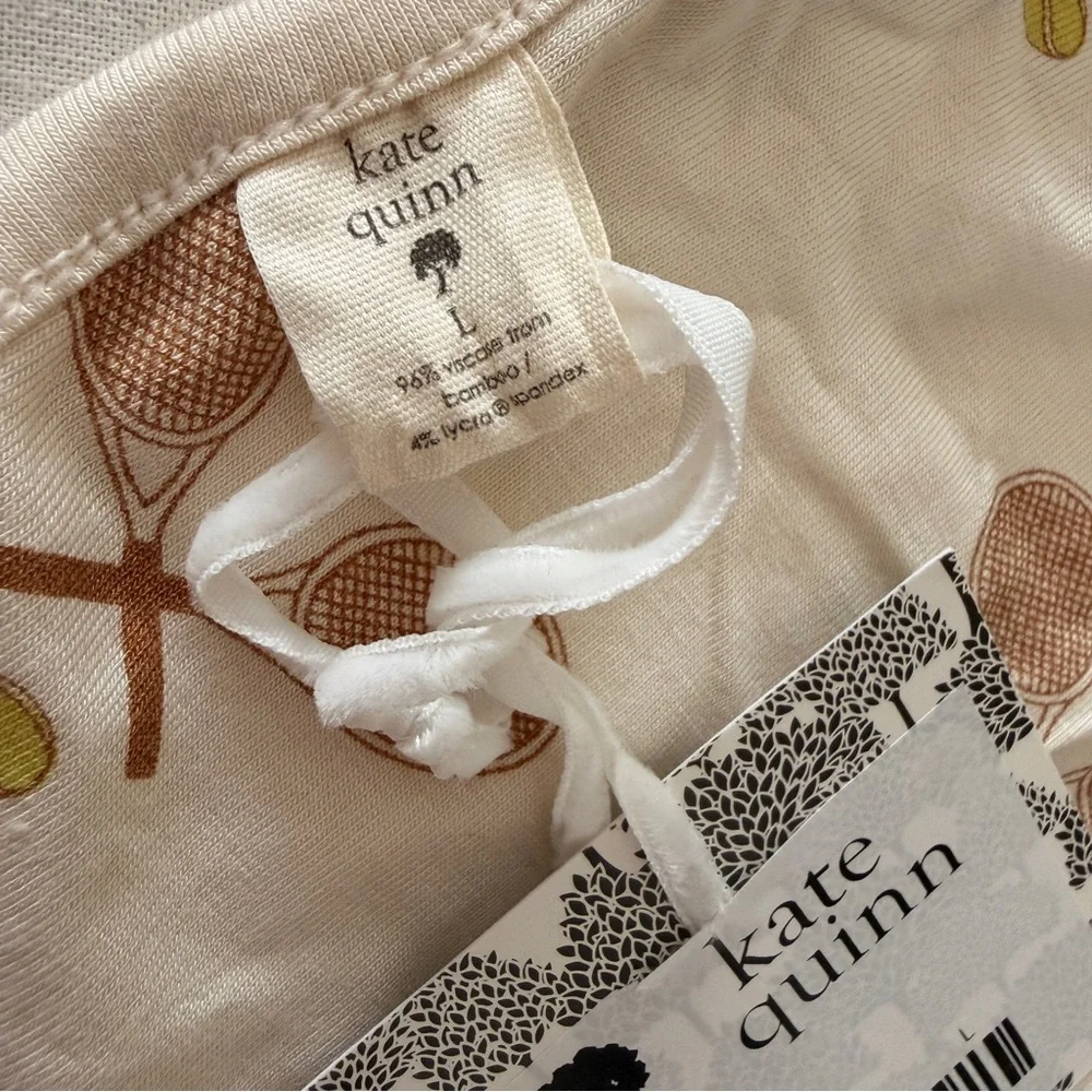 Kate Quinn Bamboo Tennis Print Bib NWT